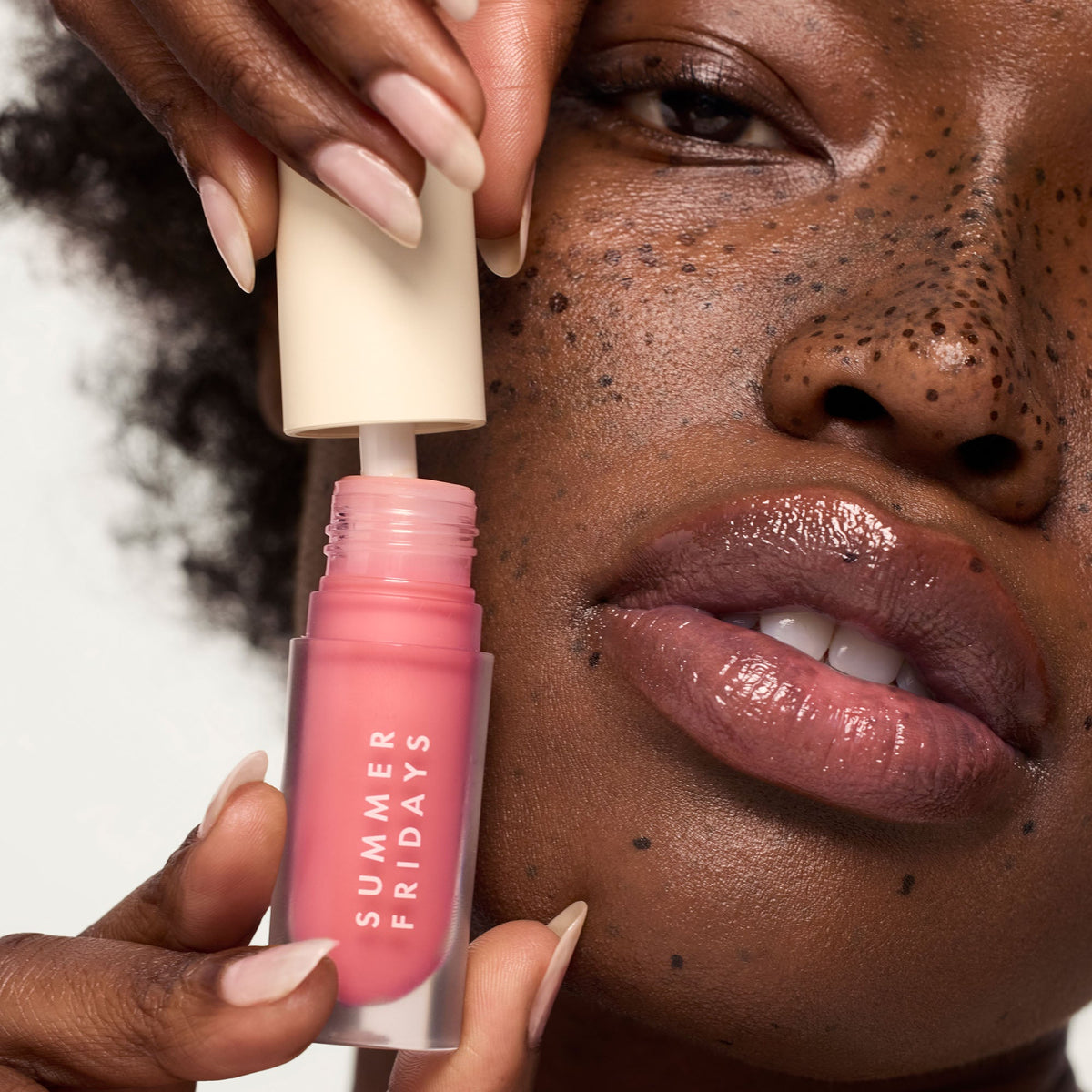 dream-lip-oil-pink-cloud-p9 DLO-Pink-Cloud-5.jpg