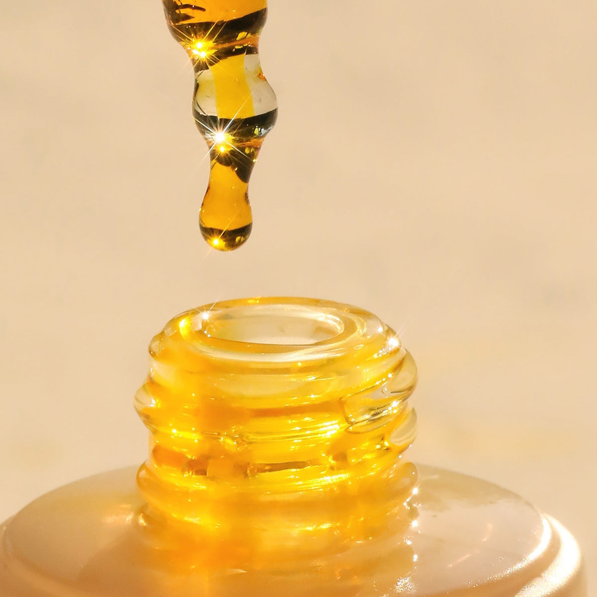 heavenly-sixteen-all-in-one-face-oil-u7 PDP-Heavenly-Sixteen-Supplemental-3.jpg