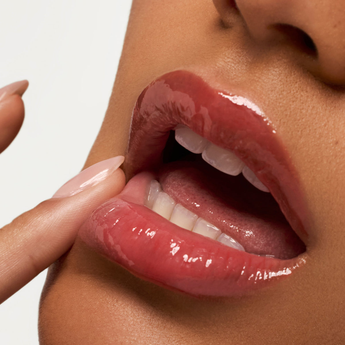 lip-butter-balm-poppy-o7 PDP_LBB-Poppy-2.jpg